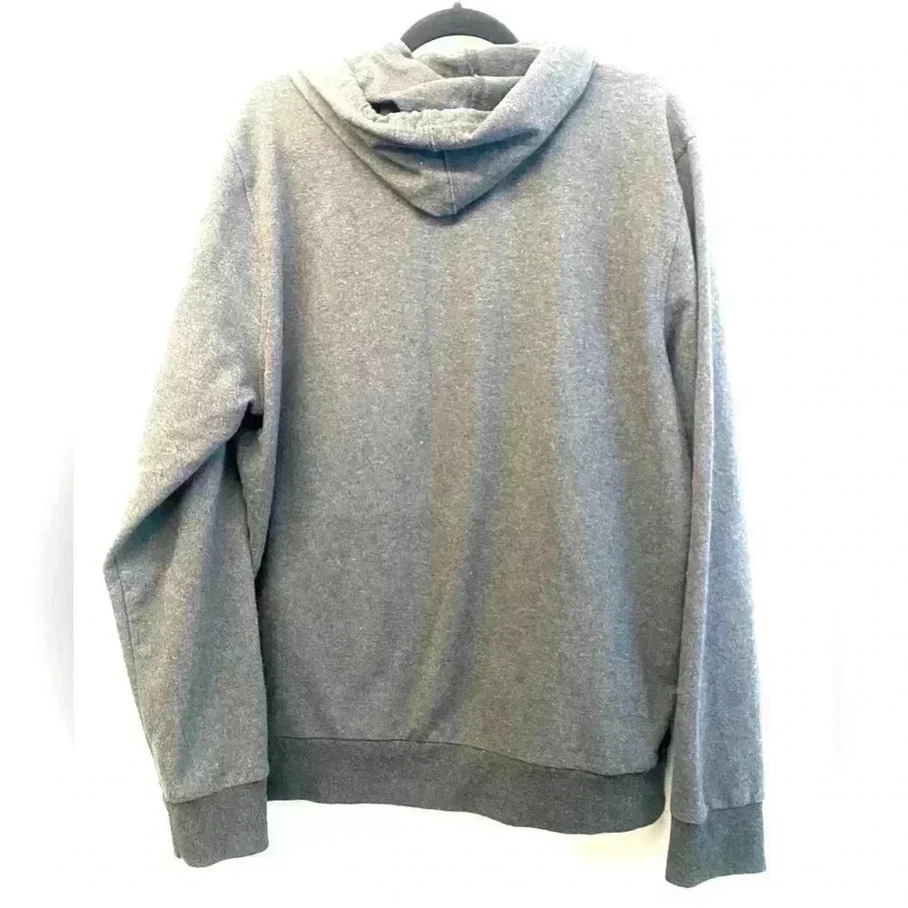 Men’s dark gray Oakley Pull over
